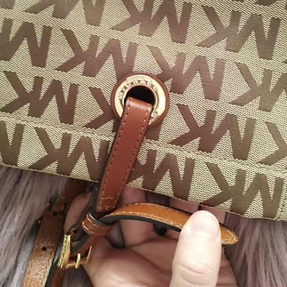 Michael Kors handbag - Picture 4 of 4